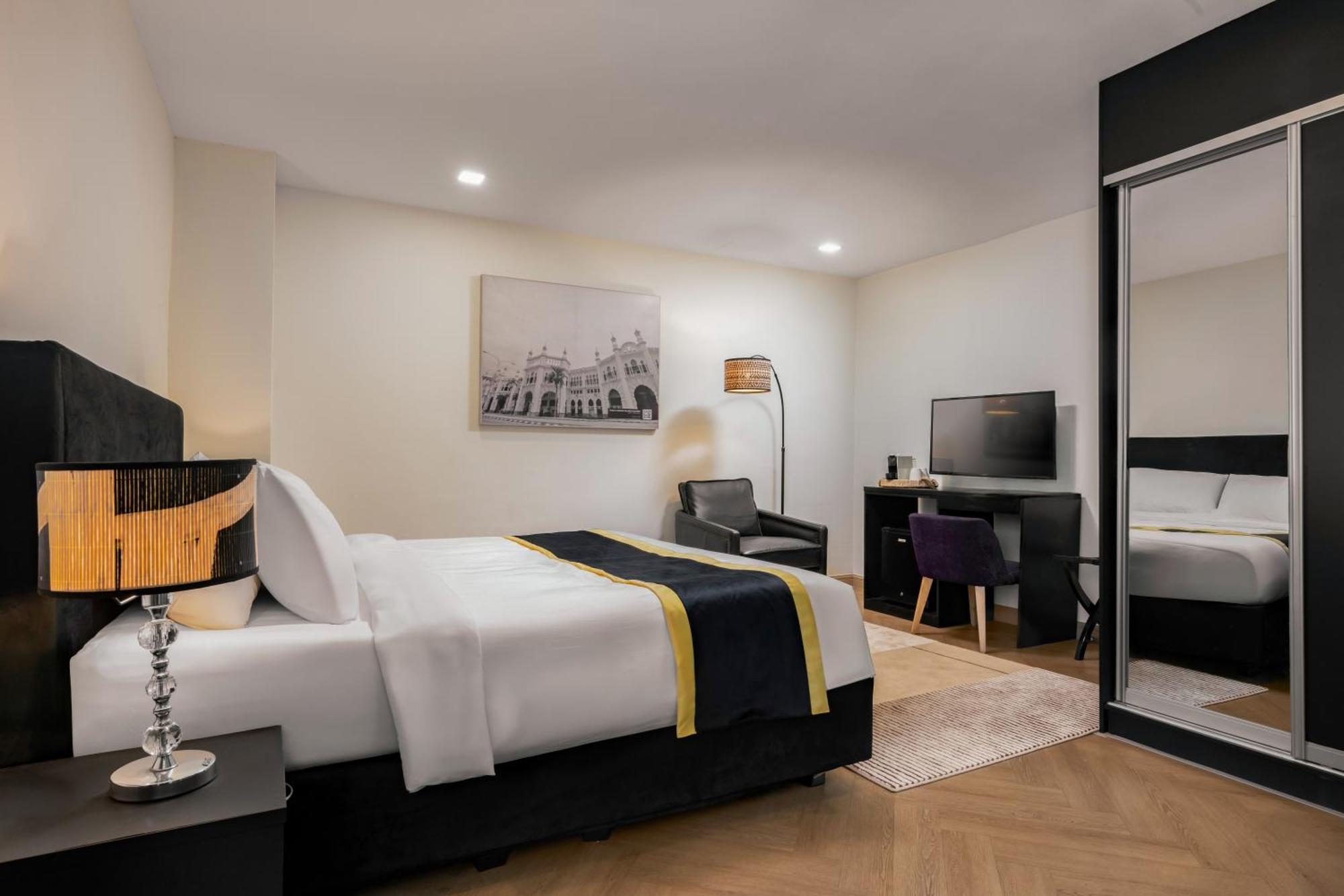 Bryqs Hotel クアラルンプール エクステリア 写真