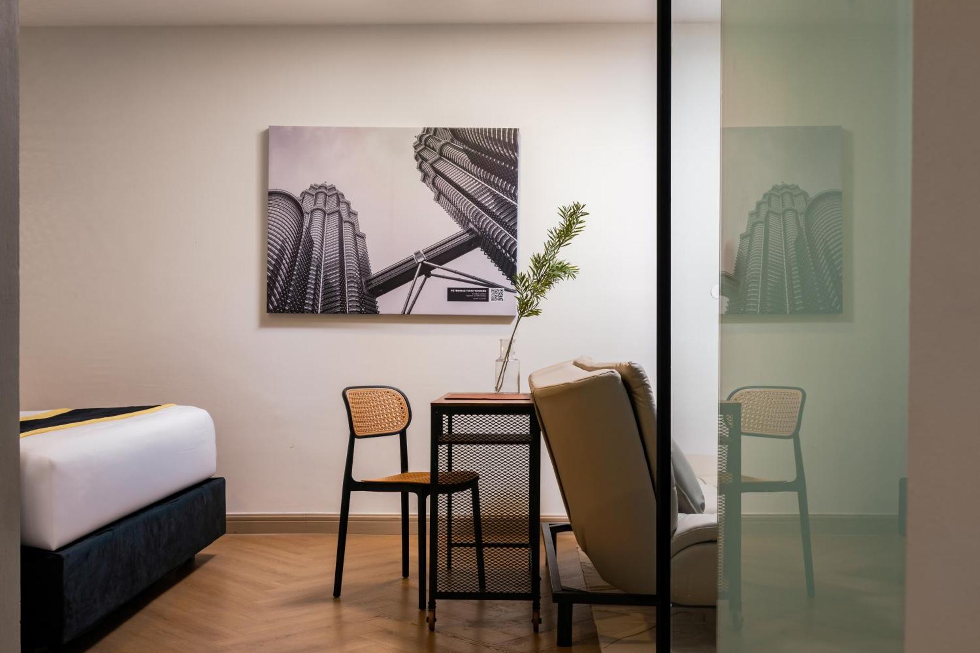 Bryqs Hotel クアラルンプール エクステリア 写真